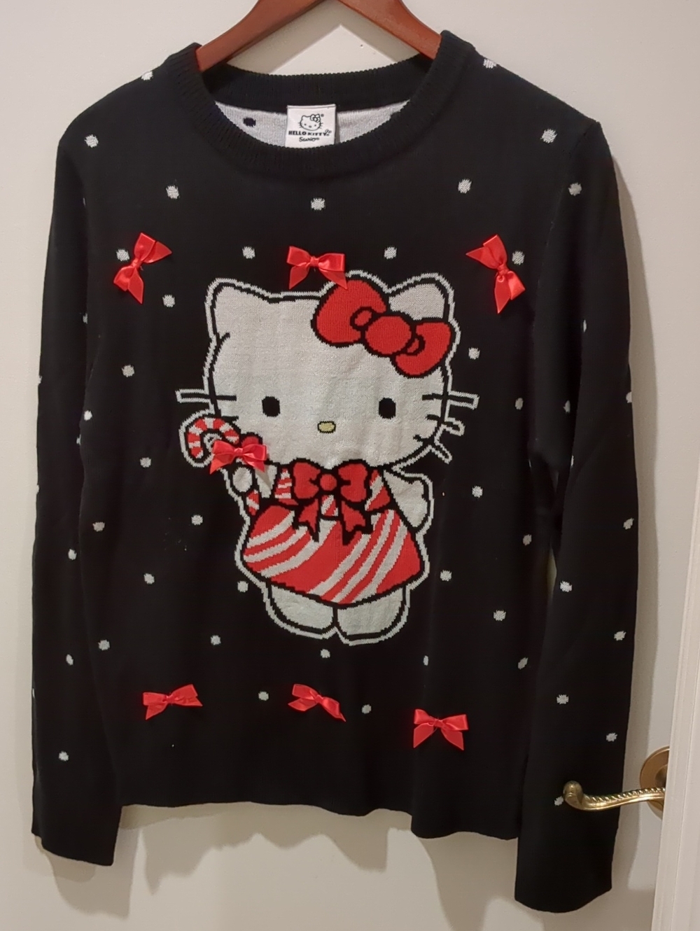 🎄Hello Kitty Black Holiday Sweater with Red and White Graphic